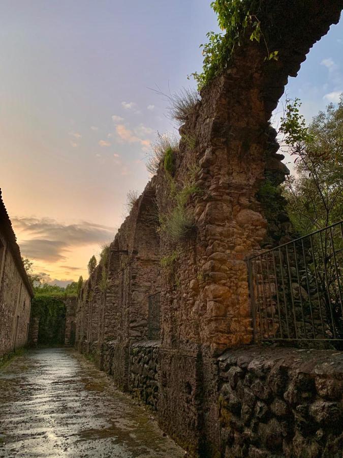 Torre di Ruggiero Le Vie Mediterranee מראה חיצוני תמונה